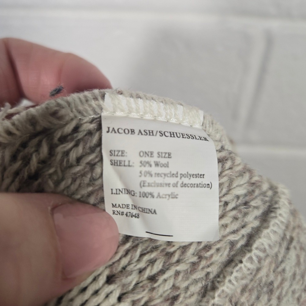 Ecoraggs Jacob Ash Schuessler Winter Hat One Size Fair Isle Tassels Beanie Snow - Picture 6 of 7